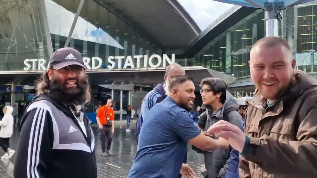 Tfl Man Accepted Islam! Mustafa @ Stratford