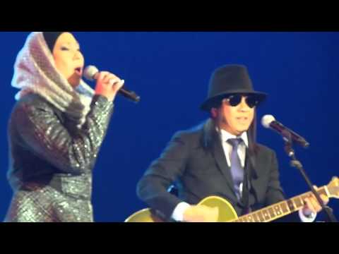 Dayangku Intan - Berpaut Di Dahan Cinta