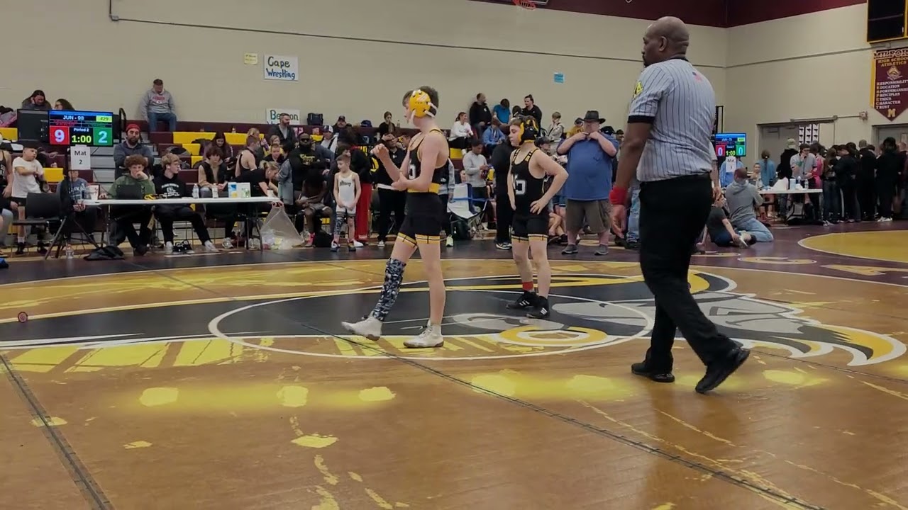 Rocky v Leland Graham/Knights, Rocky TF