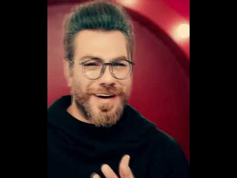 دانلود آهنگ یه جای خوشگل قرمز توی سینمه که جاته