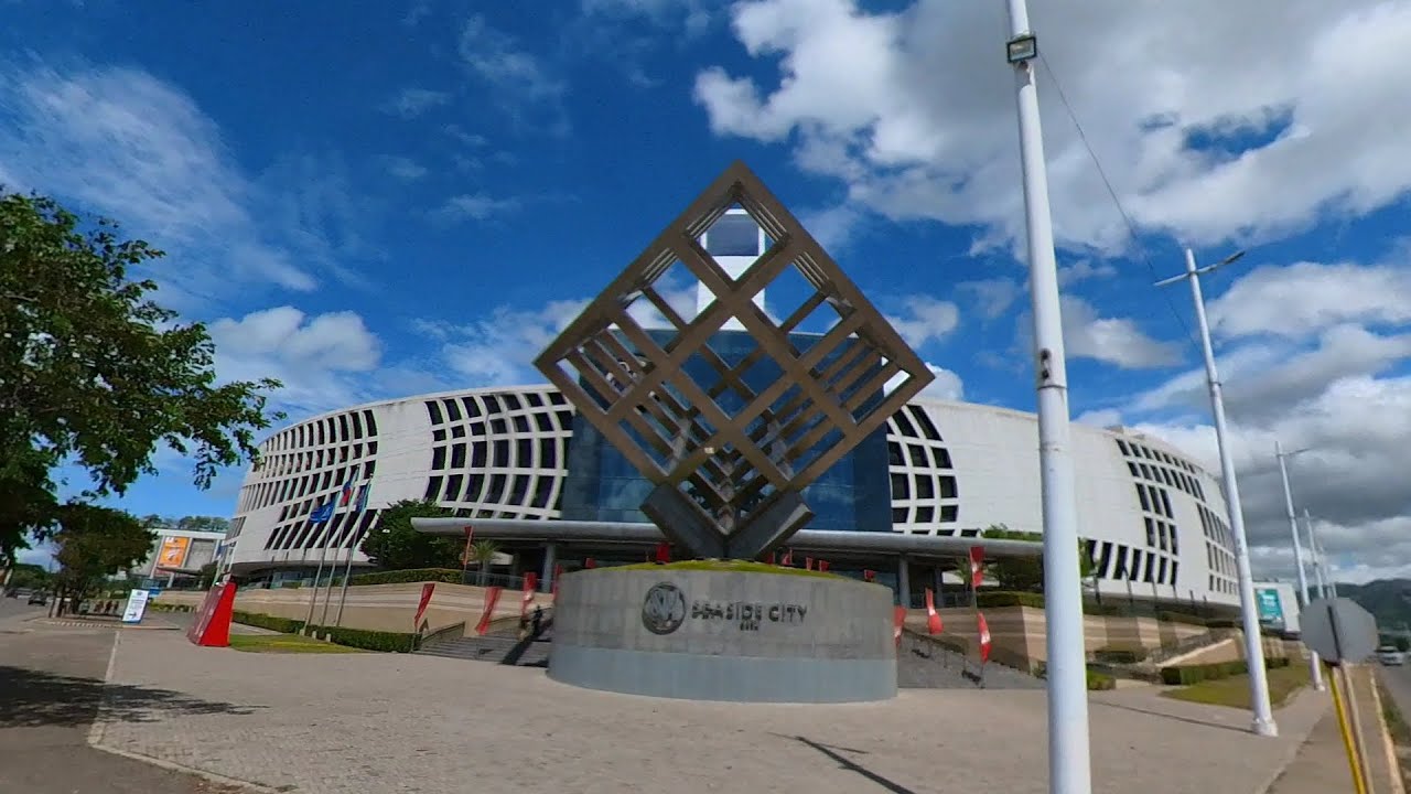 SM Seaside City Cebu - Outside tour