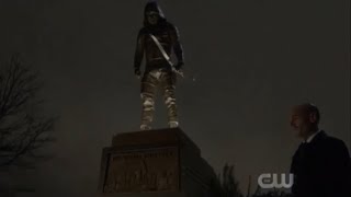 Arrow 8X10 Green Arrow Statue Unveiling Series Finale