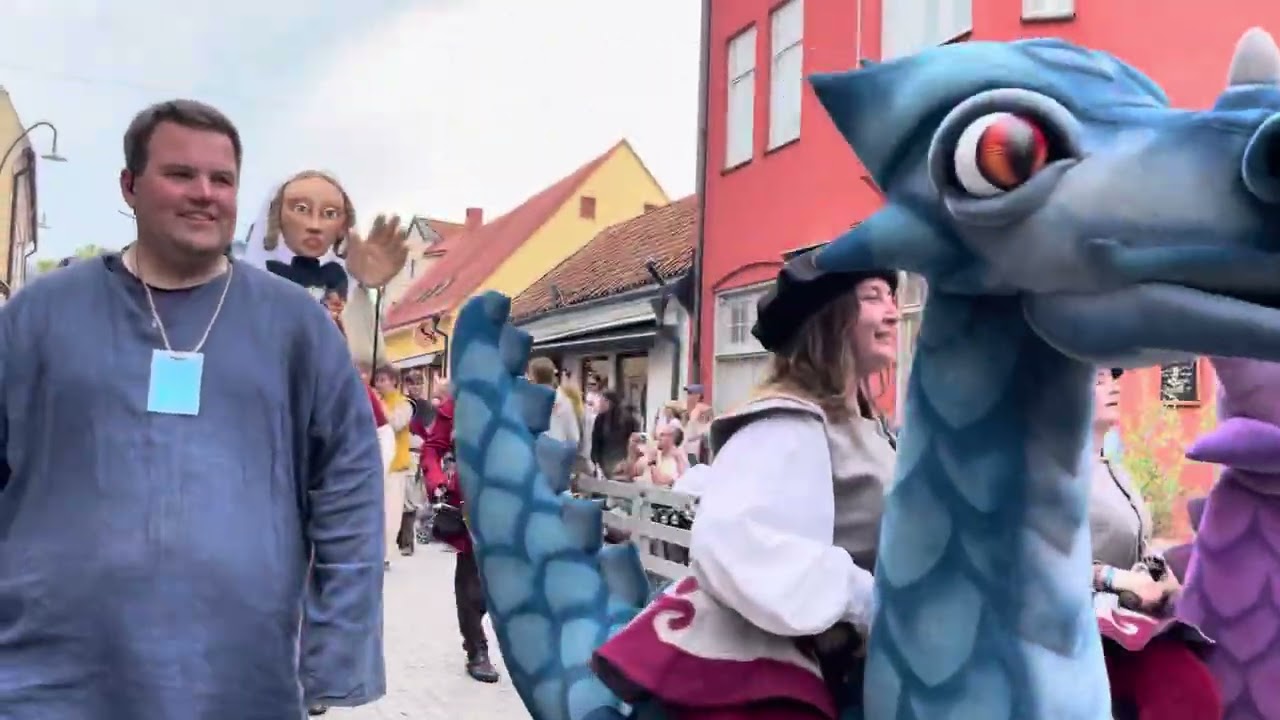 Medeltidsveckan 2025 Visby invigning med parad