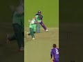 MITCHELL SANTNER TAKES A SCREAMER 🫴
