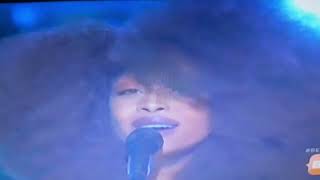 BET Honors Queen Chaka Khan With Erykah Badu's Rewind Tribute: “Whatcha Gonna Do For Me” (2-11-2013)