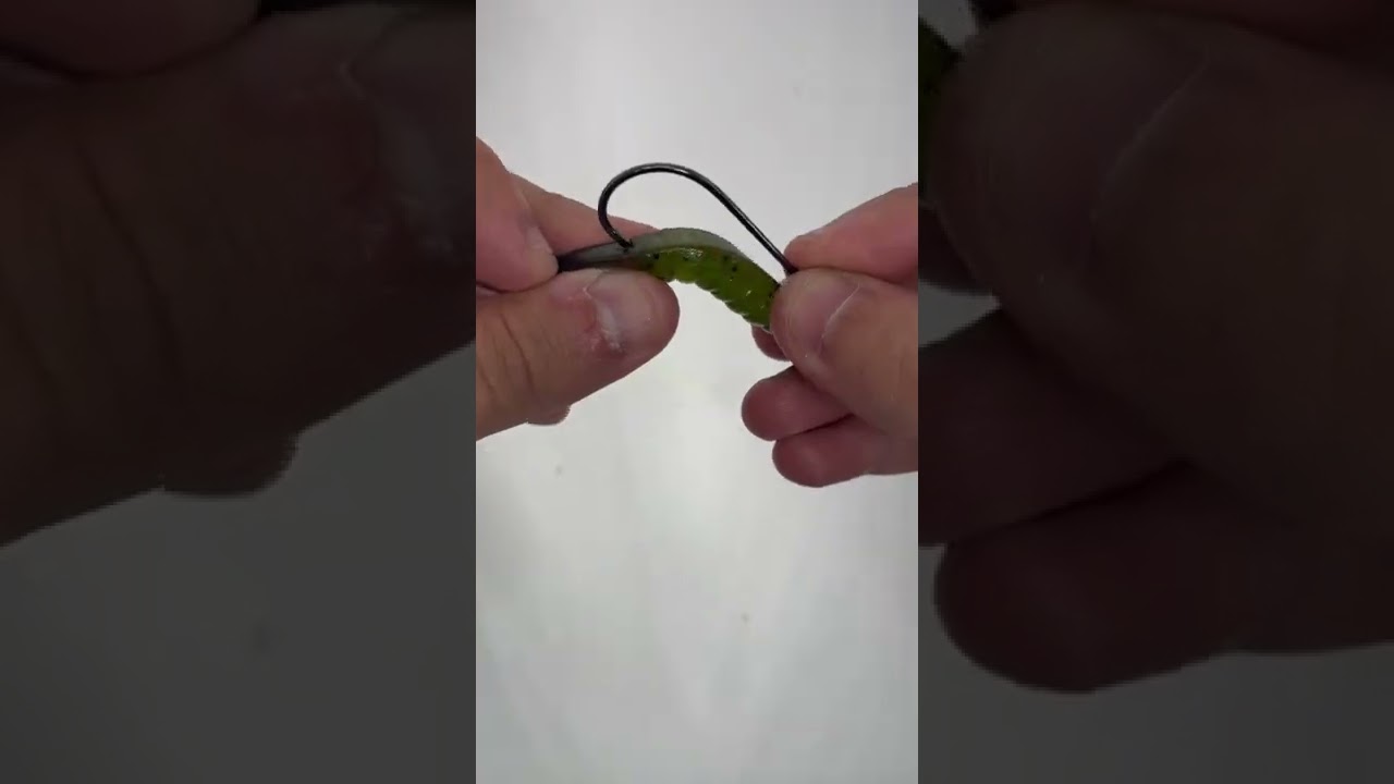 How to rig a shaky head jig head (bass fishing basics) 