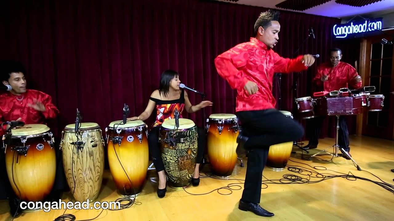Los Papines perform Tiembla La Tierra