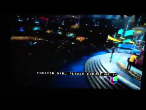 Pitbull & Entique Iglesias Latin Grammy 2013