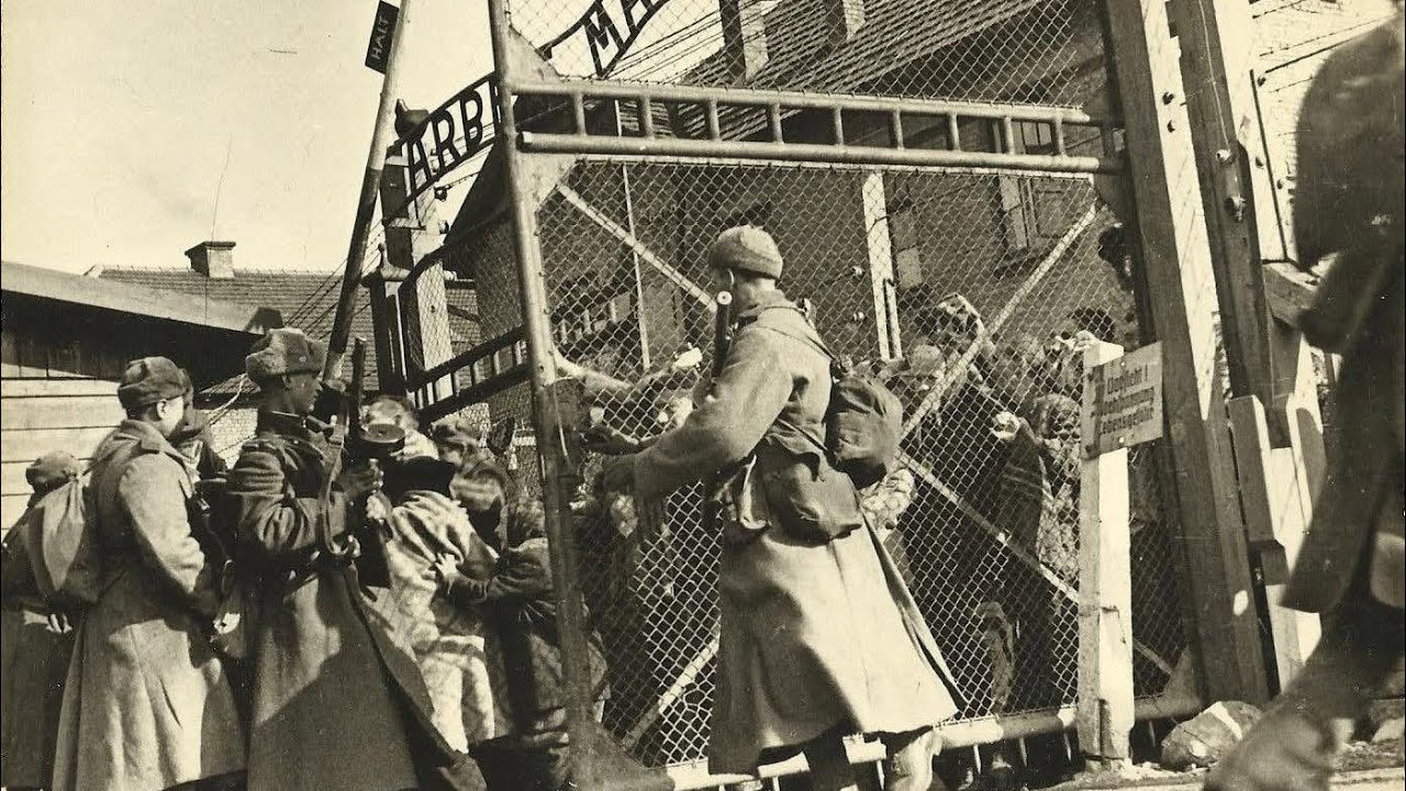 The Liberation of Auschwitz | 1945 Historic Footage