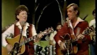 Rick and Thel Carey - Roll Along The Mighty River chords