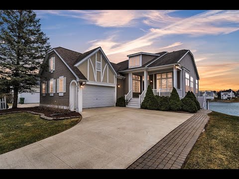 985 Watersedge Court, Oxford, MI home video tour