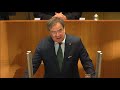 Corona-Gesetz: Heftiger Schlagabtausch um Gesetzentwurf im Landtag  | WDR aktuell