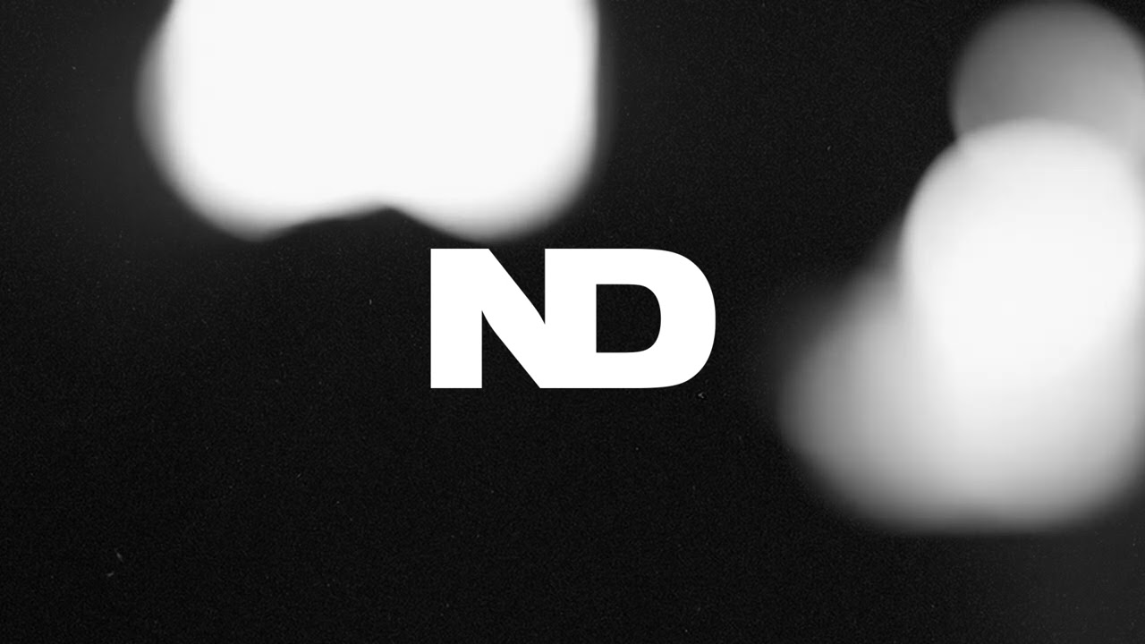 Giorgio Gee  - About U