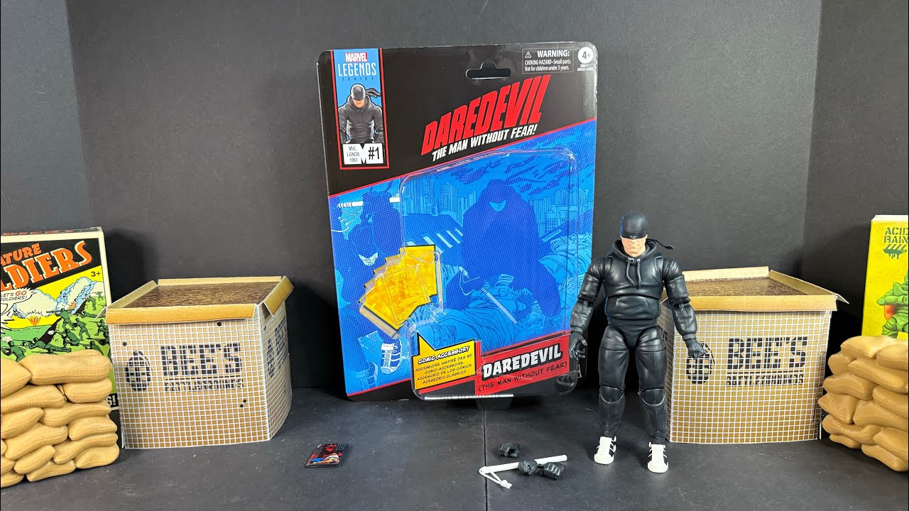 Marvel Legends Сорвиголова: Человек без страха Мини-комикс Волна