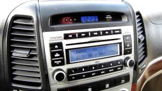 2007 Hyundai Santa Fe, gray - Stock# L025633 - Interior features
