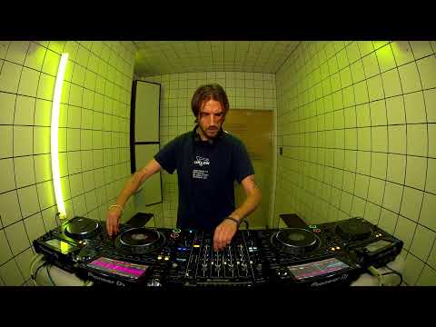 Uklon - Stealthy | HÖR - Aug 16 / 2023