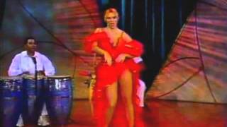 Rashel Diaz dancing rumba back in the days