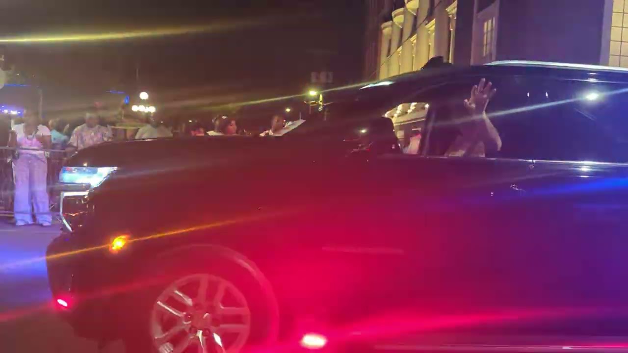 Unmarked police Suburban in the Tampa night parade 