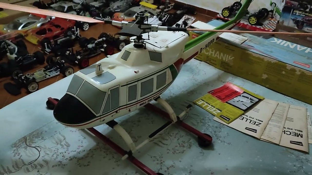 Vintage Graupner Twin Jet Bell 212 Helicopter (1973)