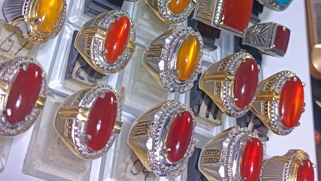 RED RAFFLESIA BENGKULU.....