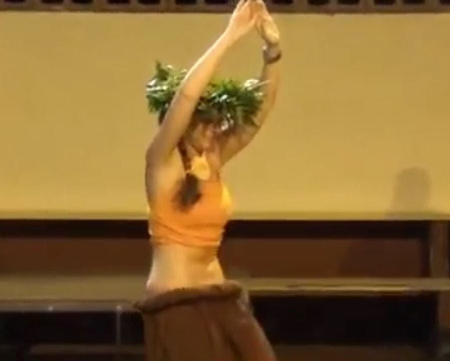 Amazing Tahitian Belly Dance
