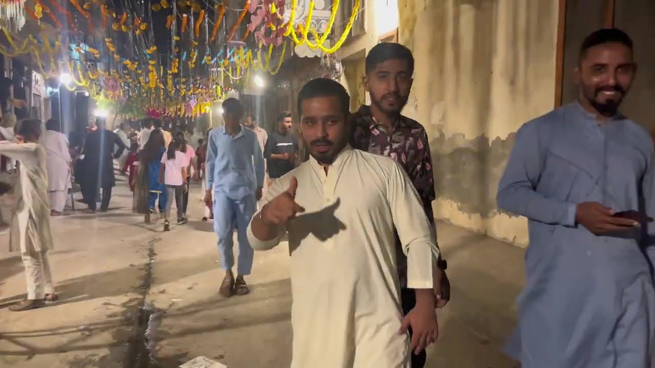 Walking Tour During Religious Festival in Pakistan 🇵🇰 | Bustling Streets & Spiritual Atmosphere