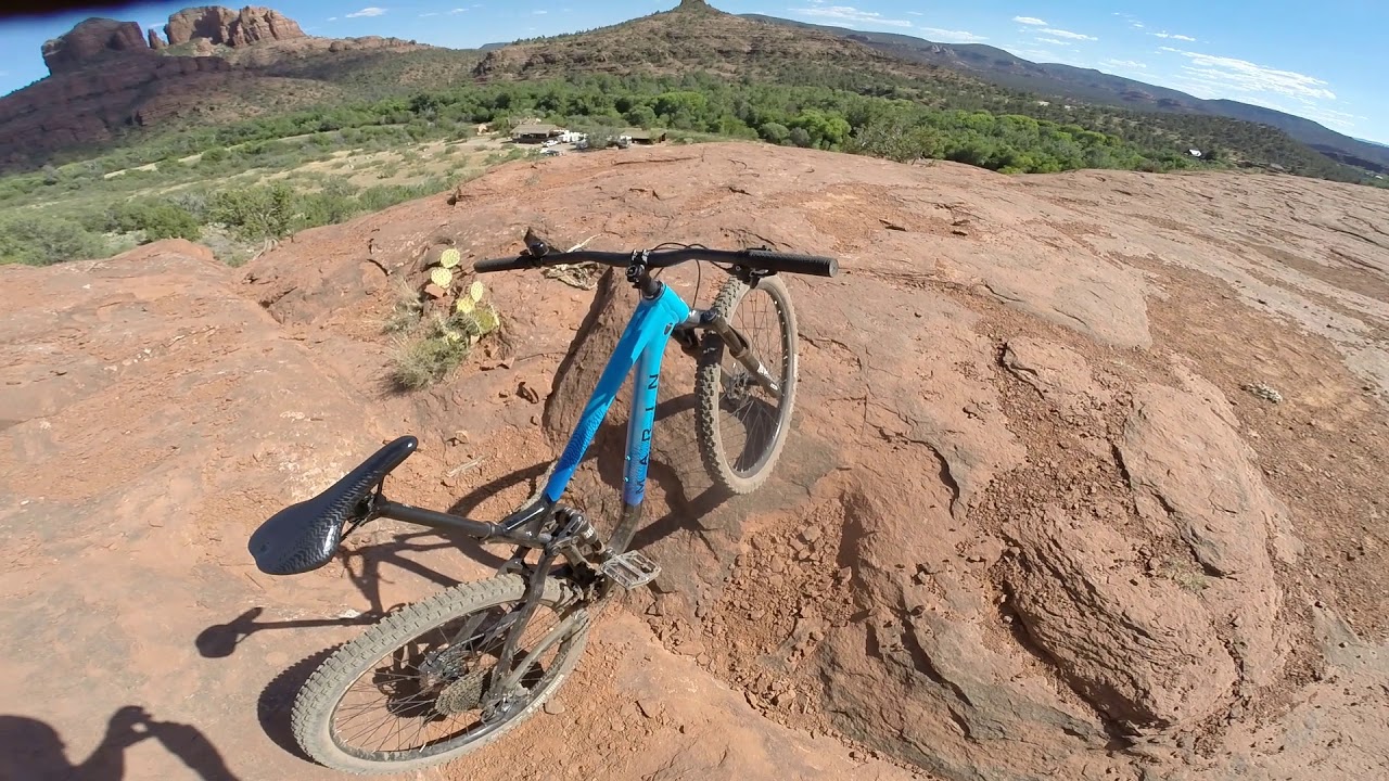 How To Track Stand on a Mountain Bike YouTube