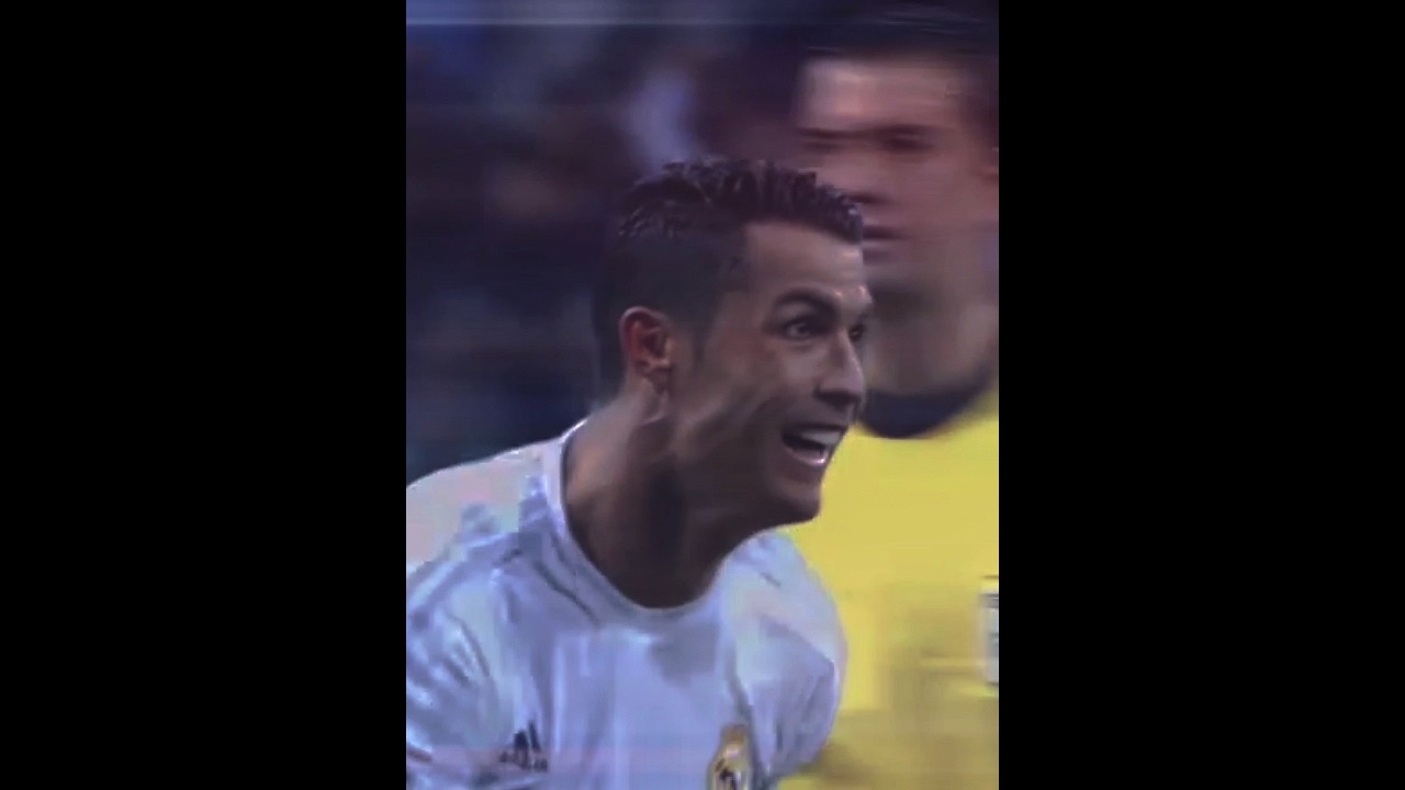 Ronaldo  rocket far goal make him different bcz that goal is very good to watch than dribbling score