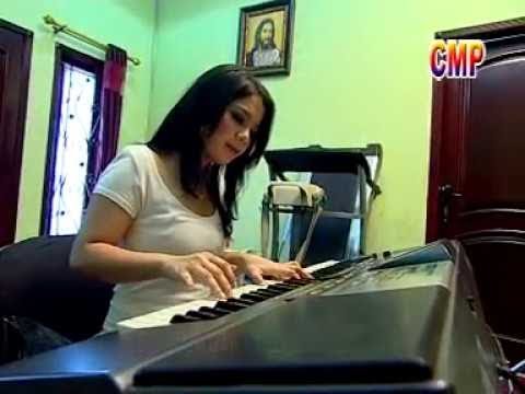 ANDUNG NI ANAK SIAMPUDAN cipt:Jonggi manullang Cover:Arul gurning