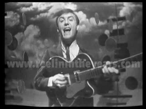 Gerry \u0026 The Pacemakers • “You’ll Never Walk Alone” • 1963 [Reelin' In The Years Archive]