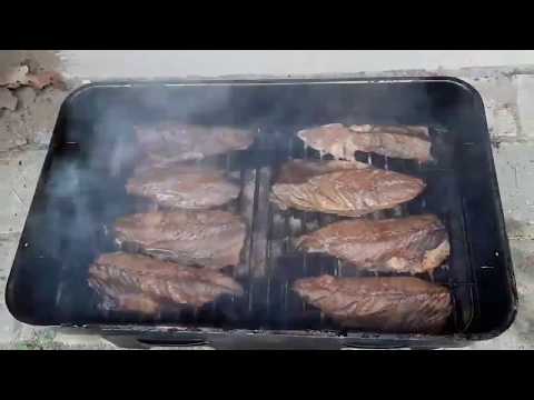 Video: Røget Makrel I En Simpel Marinade