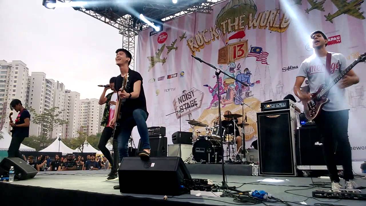 Azureforjanne - Dont You Worry Child. (Live at rocktheworld)