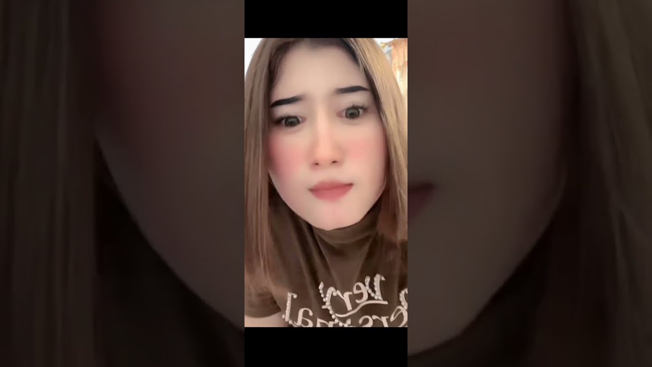 Live goyangan Tante cantik 🍑🍑