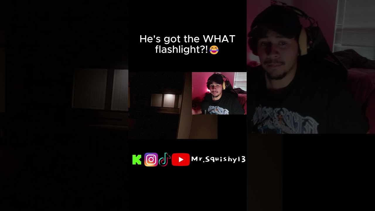 The flashlight in this game is so bad😂 