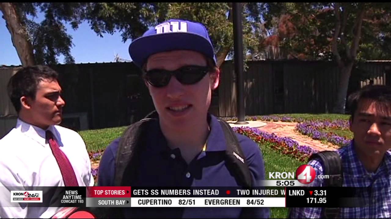 Long Lines at Great America Job Fair