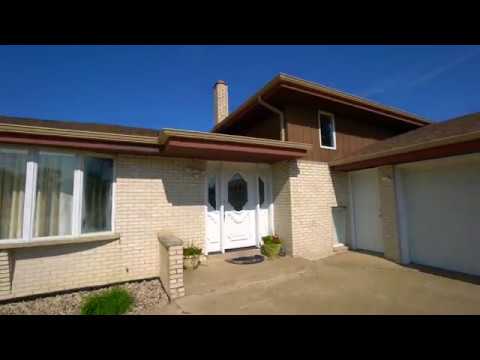 19802 Burnham Ave, Lynwood, IL home video tour