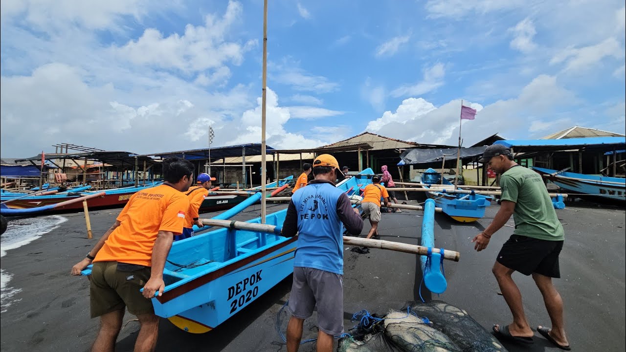 Mindah perahu ben r keli guyss 😁😁