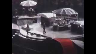 U2 - The Electric Co - Vertigo Tour - Dublin City - 24th June 2005 screenshot 5