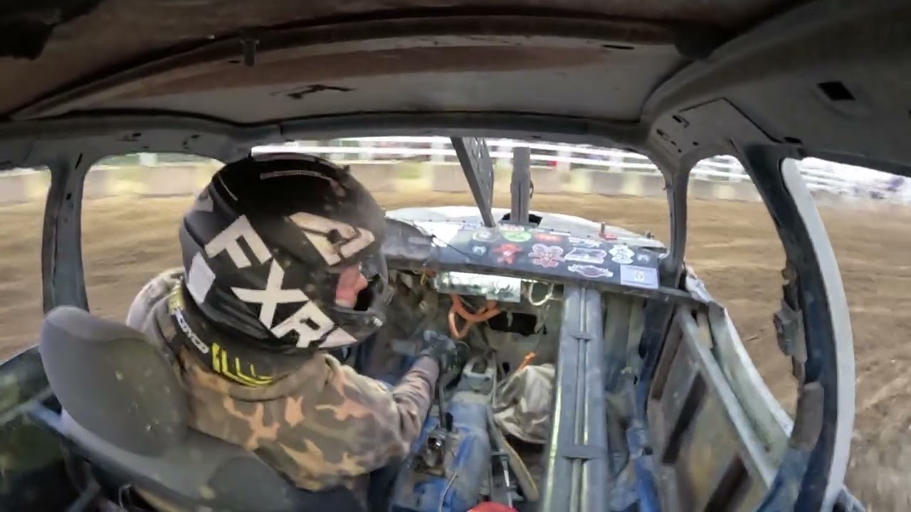 В машине с Джейсоном Гилбертом, автомобиль №310, гонки «восьмёрка» в Брамптоне, 2025