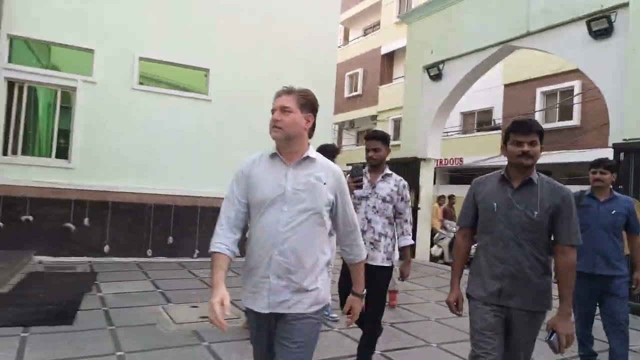 CABER SECURITY AWARENESS PROGRAM WELCARE INDIA SOCIAL WELFARE FOUNDATION MAGIC BUS FOUNDATION AT BAR