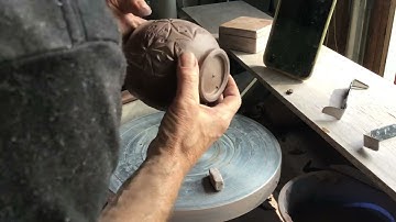 Routine trimming, thoughts and tips, with Simon Leach