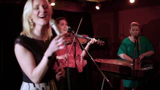 Drömmare, By Folkavant