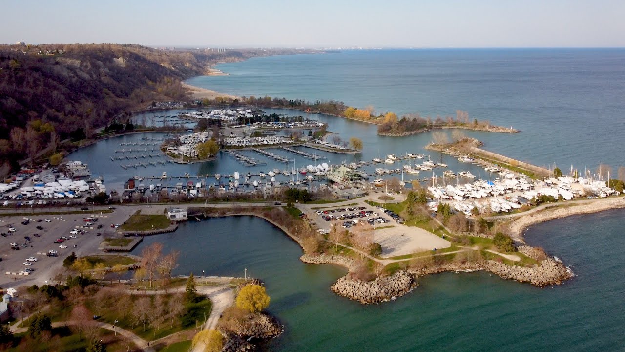 Bluffers Park Marina