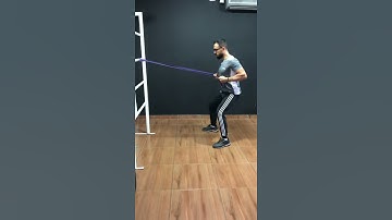 Remada Alta com Elástico