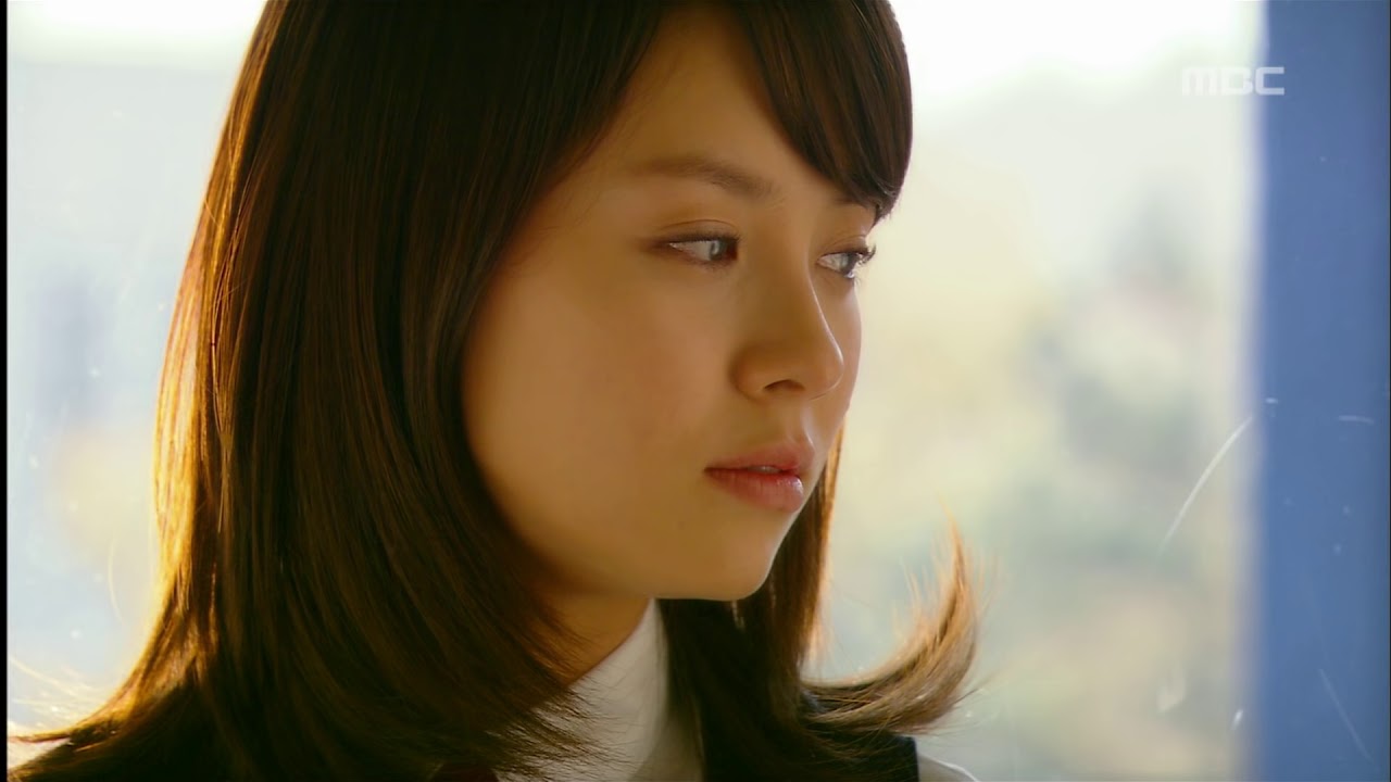 예측불허 황실입궁기 [궁] Princess Hours 채경와 황태자의 전과는 다른 평범하지 않은 학교생활