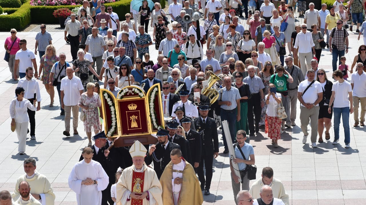 Odpust ku czci Najświętszej Maryi Panny Licheńskiej 2025. Tłumy na sumie i procesji