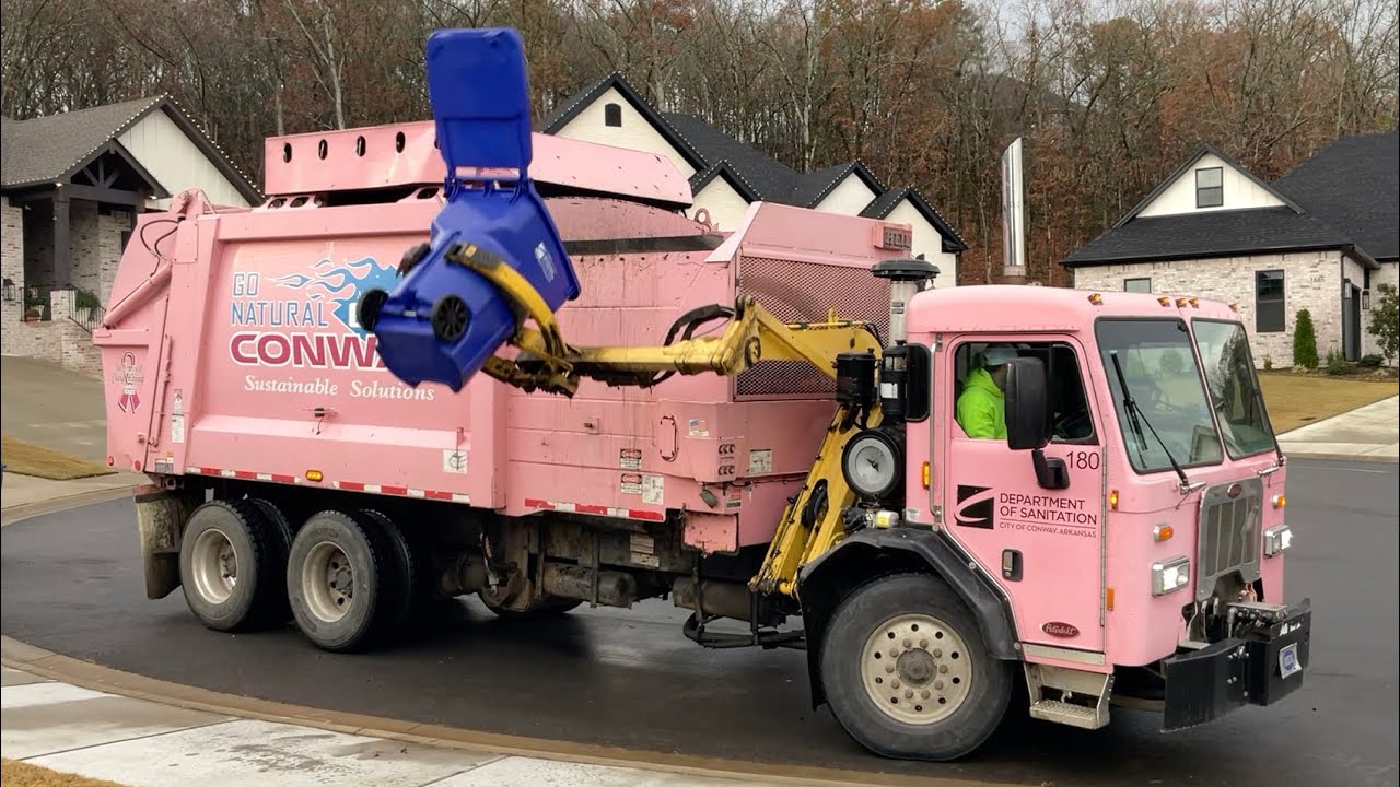 Pink Garbage Truck! Peterbilt 320 CNG Heil DuraPack Python Lid