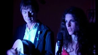 Strange Folk : Acoustic trio or quartet