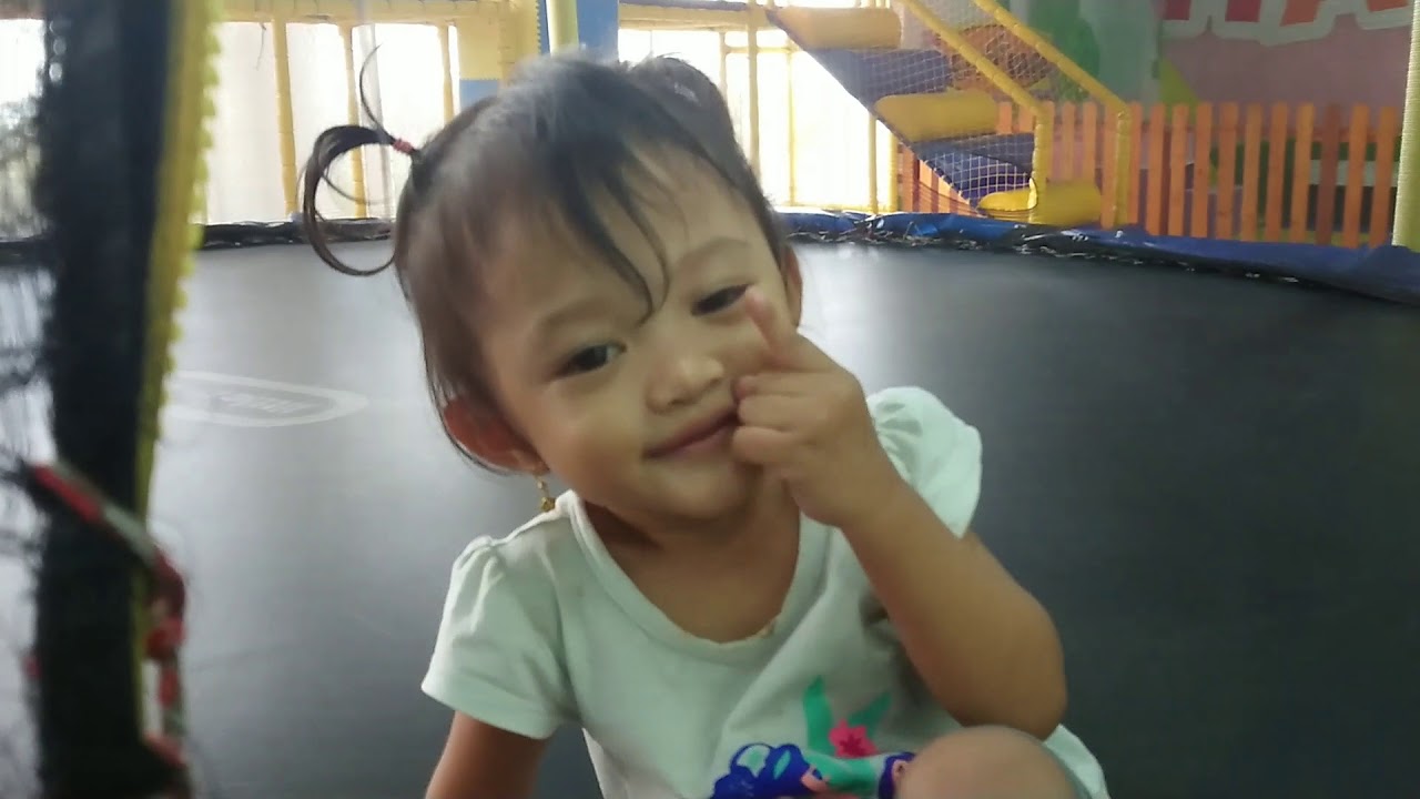 Baby Ara Play in Big Playground, Riding, Sliding, Ball Swimming, Flying Fox
