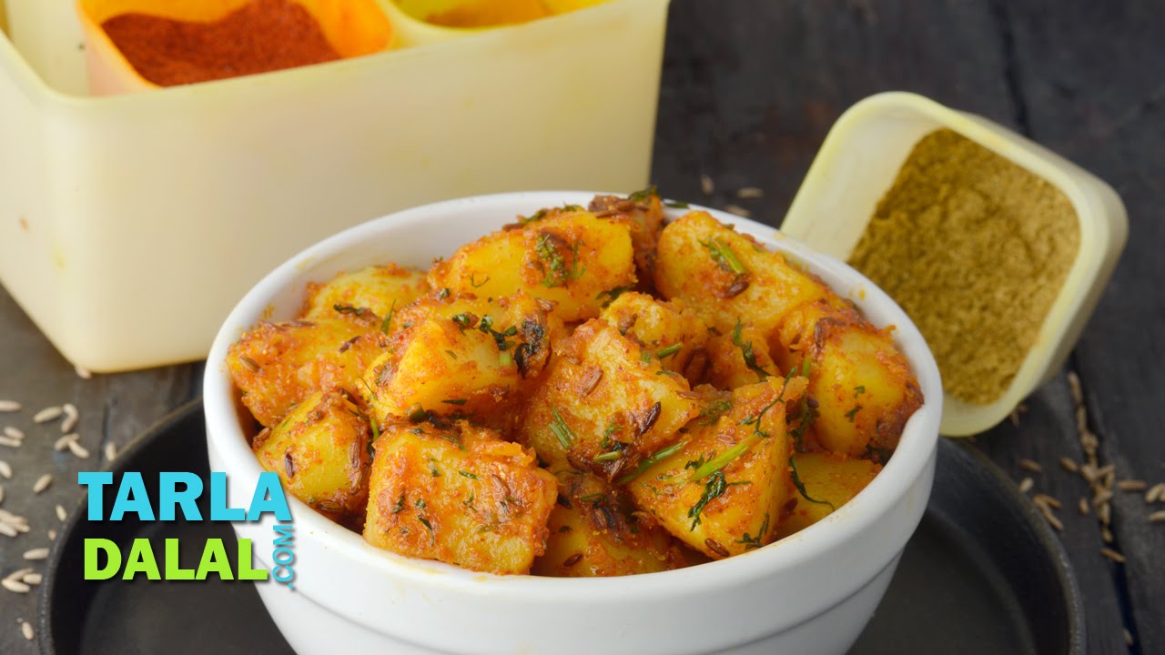 Aloo ki Sukhi Subzi Recipe, Indian Dry Potato recipe for Travelling by